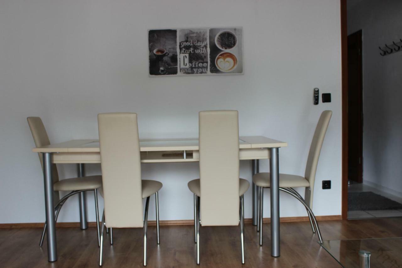 Ferienwohnung Am Waldrand Лемберг Экстерьер фото