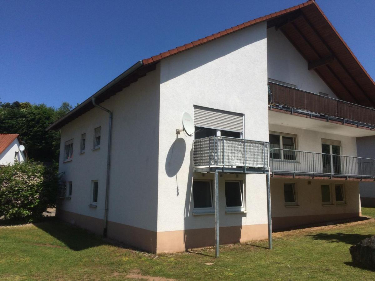 Ferienwohnung Am Waldrand Лемберг Экстерьер фото